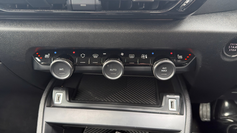 Citroen C4 1.2 PureTech [130] Max 5dr Auto Petrol Hatchback